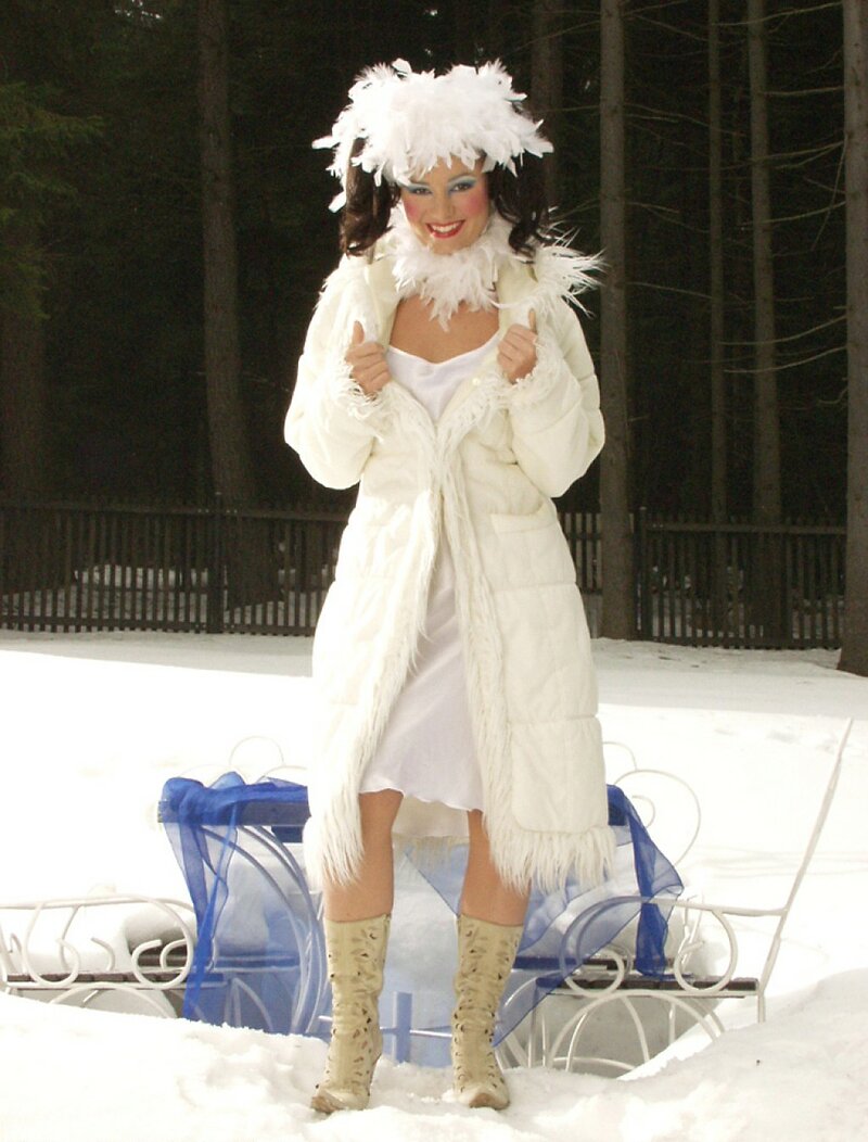 Евгения, 23 года, 0 размер груди